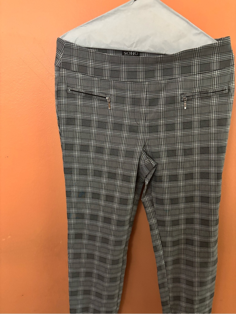 SOHO woman Black & White Glen Plaid Dress Pants